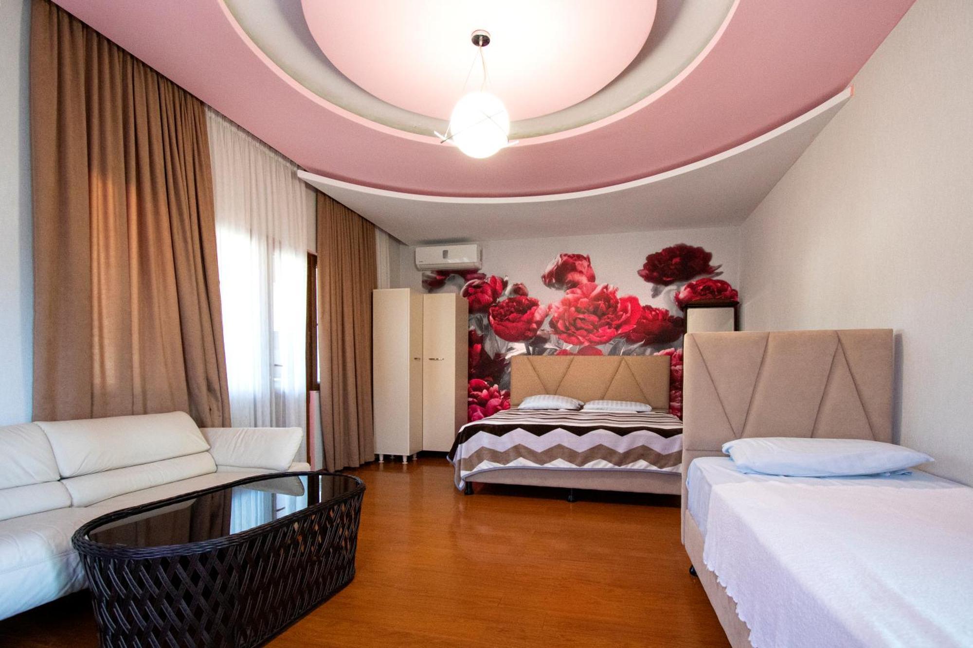 Hotel Smile Kobuleti Exterior foto